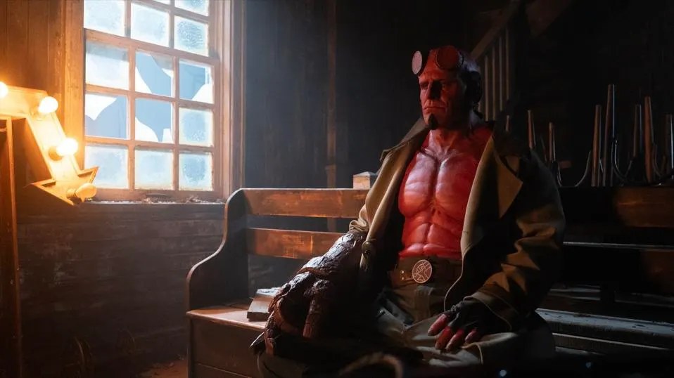 Hellboy: Đại Chiến Quỷ Dữ